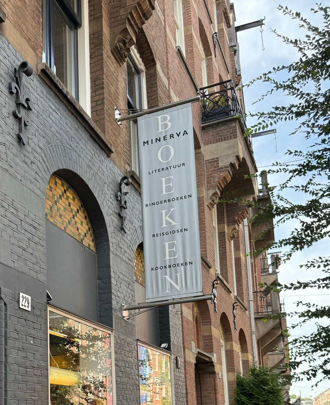 The Coffee Party is at Minerva in Oud-Zuid